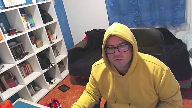 ravingr4d4 online show from December 16, 10:50 pm