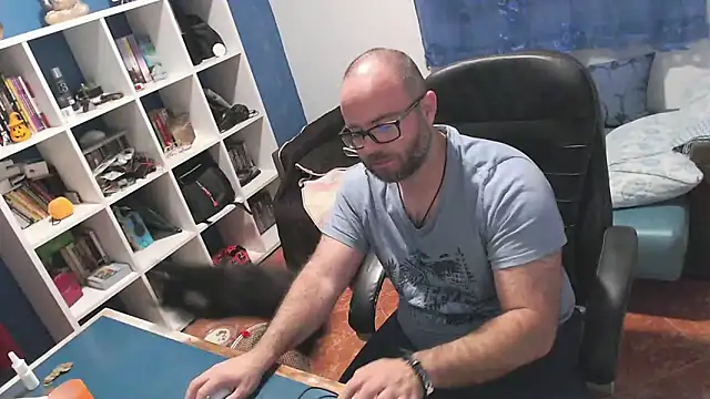 ravingr4d4 online show from October 27, 11:07 pm