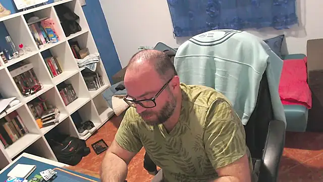 ravingr4d4 online show from March 22, 12:04 am