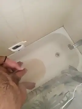 626rawkit online show from December 13, 8:37 pm