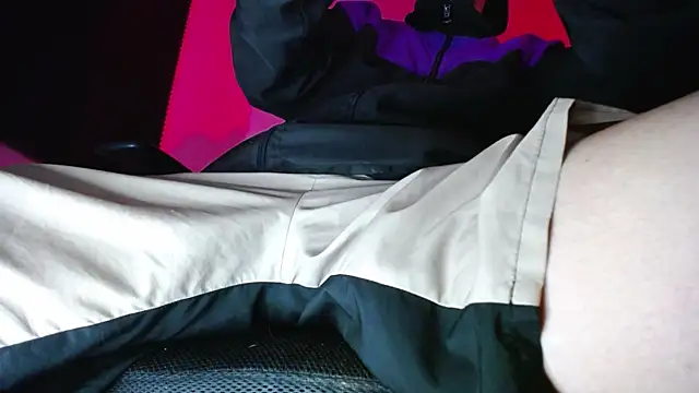 zacwatson  online show from November 13, 1:54 am