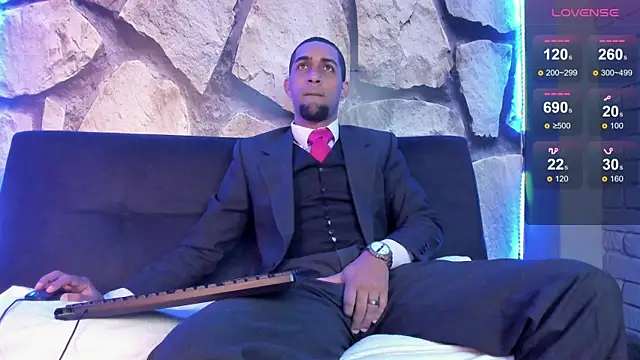 Paolo johnson online show from November 10, 11:48 am