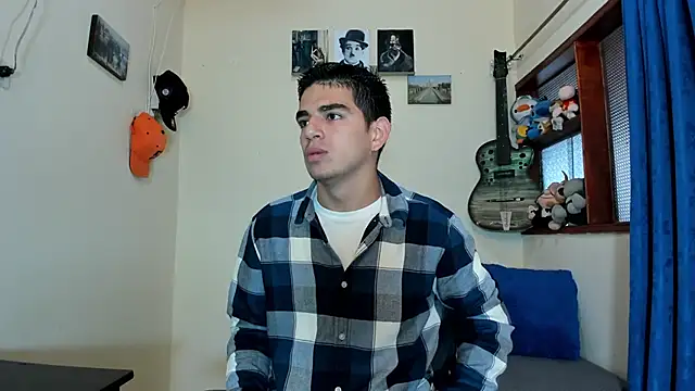 Snapshot of Ares_Johnson chatting on February 23, 4:20 pm Ares Johnson online show from February 23, 4:20 pm