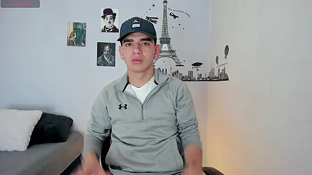 Snapshot of Ares_Johnson chatting on December 26, 6:12 pm Ares Johnson online show from December 26, 6:12 pm