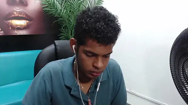 boylittle19cm online show from March 15, 12:24 pm