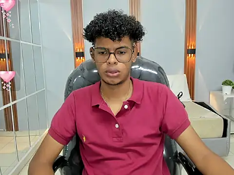 boylittle19cm online show from September 12, 1:11 pm