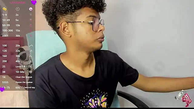 boylittle19cm online show from October 3, 12:43 pm