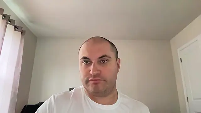 SluggishChase99 online show from March 16, 12:53 pm