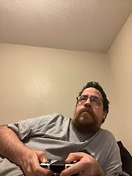 Snapshot of nomonkeys855 chatting on December 28, 2:43 am nomonkeys855 online show from December 28, 2:43 am