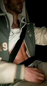 Zeefy online show from February 3, 7:42 pm