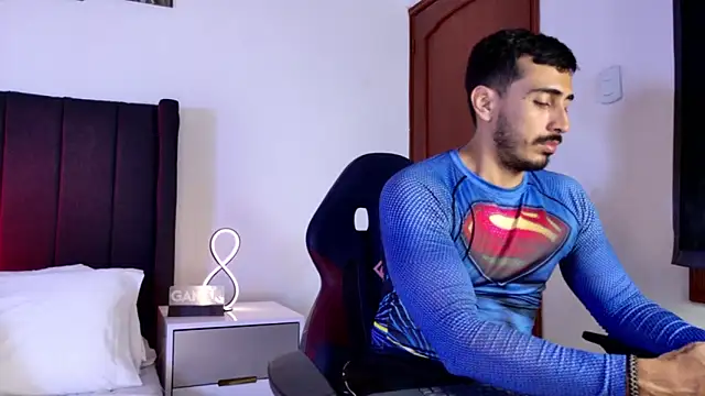 muscle ares online show from November 4, 12:33 am