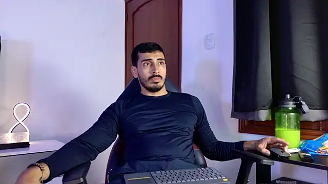 muscle ares online show from November 8, 12:25 am