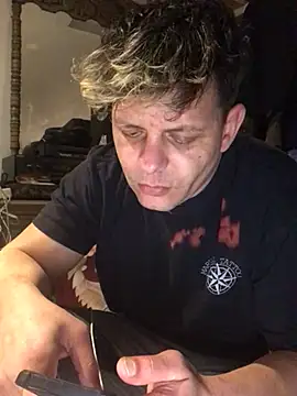 Phelyxx elgato online show from March 20, 12:43 pm