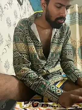 Snapshot of therawnomad chatting on January 22, 11:32 pm therawnomad online show from January 22, 11:32 pm