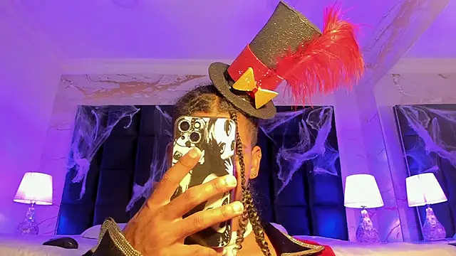 Maxim-Walker online show from October 30, 3:30 am