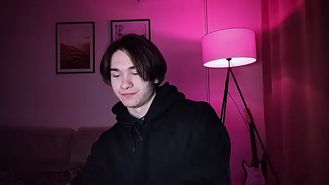 MarkusDean online show from December 7, 7:43 pm