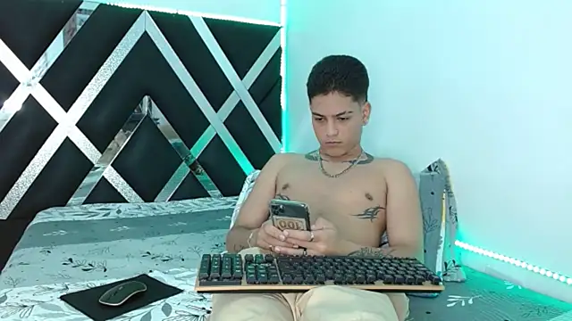 Levy Steve online show from February 28, 5:28 am