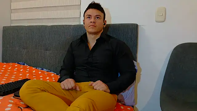 Snapshot of MarksMuscle chatting on September 15, 5:20 am MarksMuscle online show from September 15, 5:20 am
