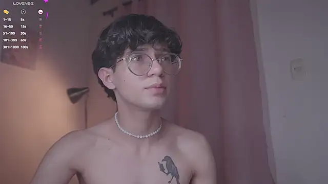 simonbane01 online show from March 1, 6:40 pm