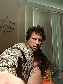 Snapshot of fukurbutt chatting on January 9, 6:26 pm fukurbutt online show from January 9, 6:26 pm