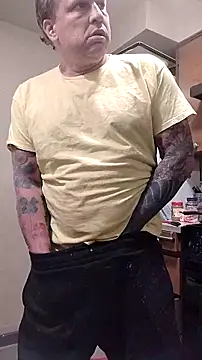 Snapshot of fukurbutt chatting on October 31, 3:15 pm fukurbutt online show from October 31, 3:15 pm