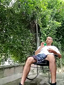 sebasxx97 online show from December 15, 2:48 pm