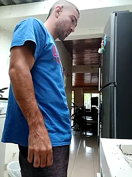 sebasxx97 online show from December 7, 12:24 pm