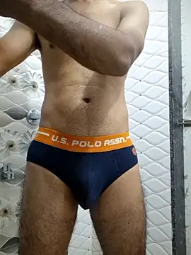 Kamarasa69 online show from April 12, 4:41 pm