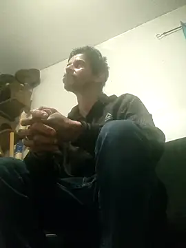 LongDickZee562 online show from December 24, 1:06 am