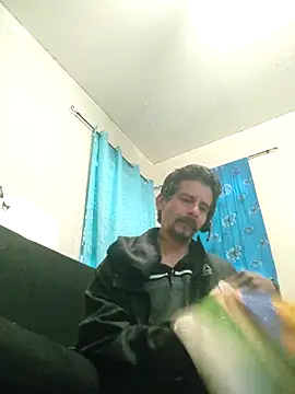 LongDickZee562 online show from December 23, 3:01 pm