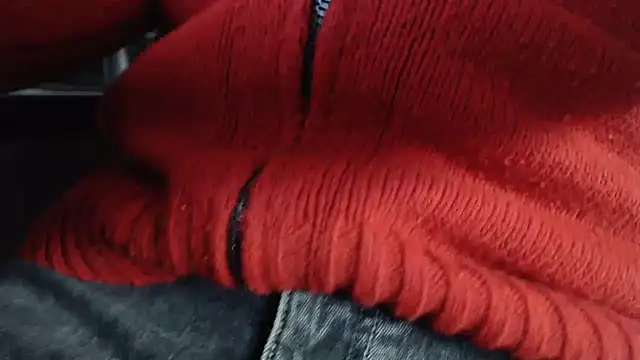 smoothandtiny online show from December 16, 6:32 am