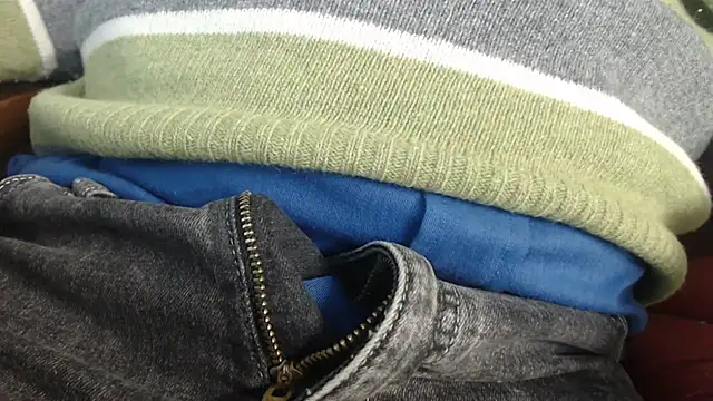 smoothandtiny online show from December 19, 7:07 pm