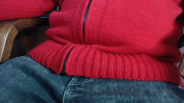 smoothandtiny online show from February 8, 9:13 am