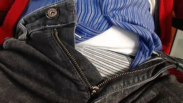 smoothandtiny online show from February 9, 6:16 pm