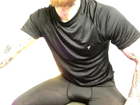 layneinchains online show from November 5, 9:11 am