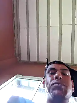 fernandes v online show from February 8, 5:18 pm