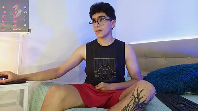  nickconnor01 online show from November 21, 11:48 pm