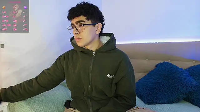  nickconnor01 online show from November 24, 8:10 pm