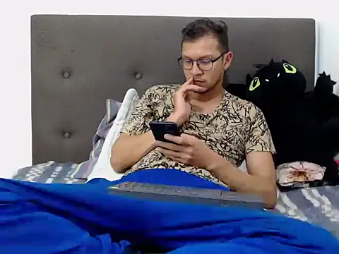 andy loverxx online show from February 23, 12:12 am