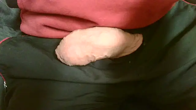 T0Yforeskin online show from November 1, 12:58 am