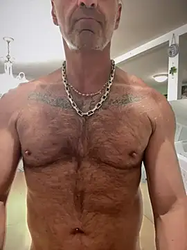 DaddySnowXX online show from April 15, 4:23 am