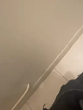 xhxmdnx online show from April 18, 11:59 pm