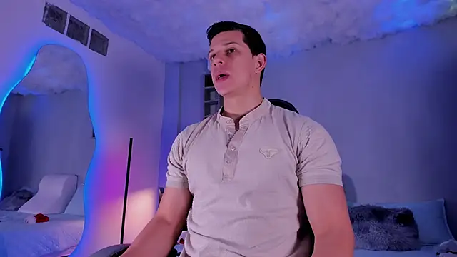 MarcoSullivan online show from December 18, 1:51 pm