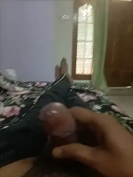 AUNTY1984 online show from July 14, 8:07 am