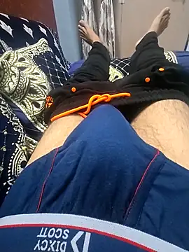 Yours1311 online show from November 12, 12:33 pm