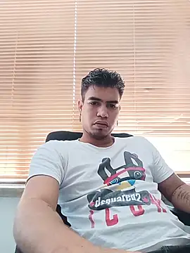 jaden 98  online show from February 2, 3:20 pm