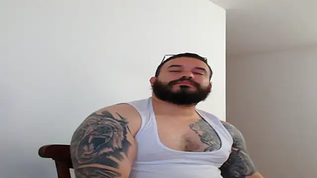 alexandergranda71 online show from February 26, 3:52 pm