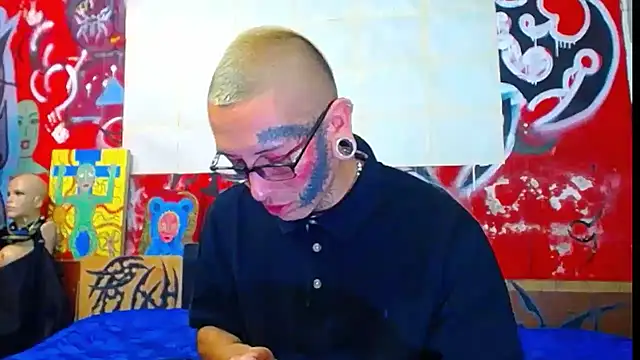 deivid estrada online show from November 28, 4:31 pm