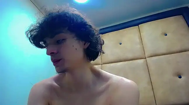 Sr BonnyEthan online show from December 11, 1:33 pm