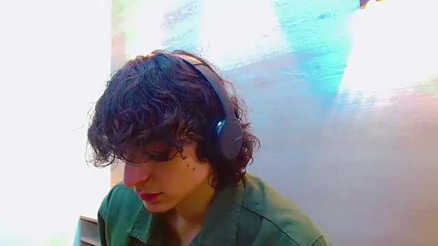 Sr BonnyEthan online show from September 24, 2:15 pm